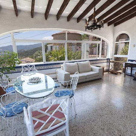 Llumicel Villa Ador Buitenkant foto
